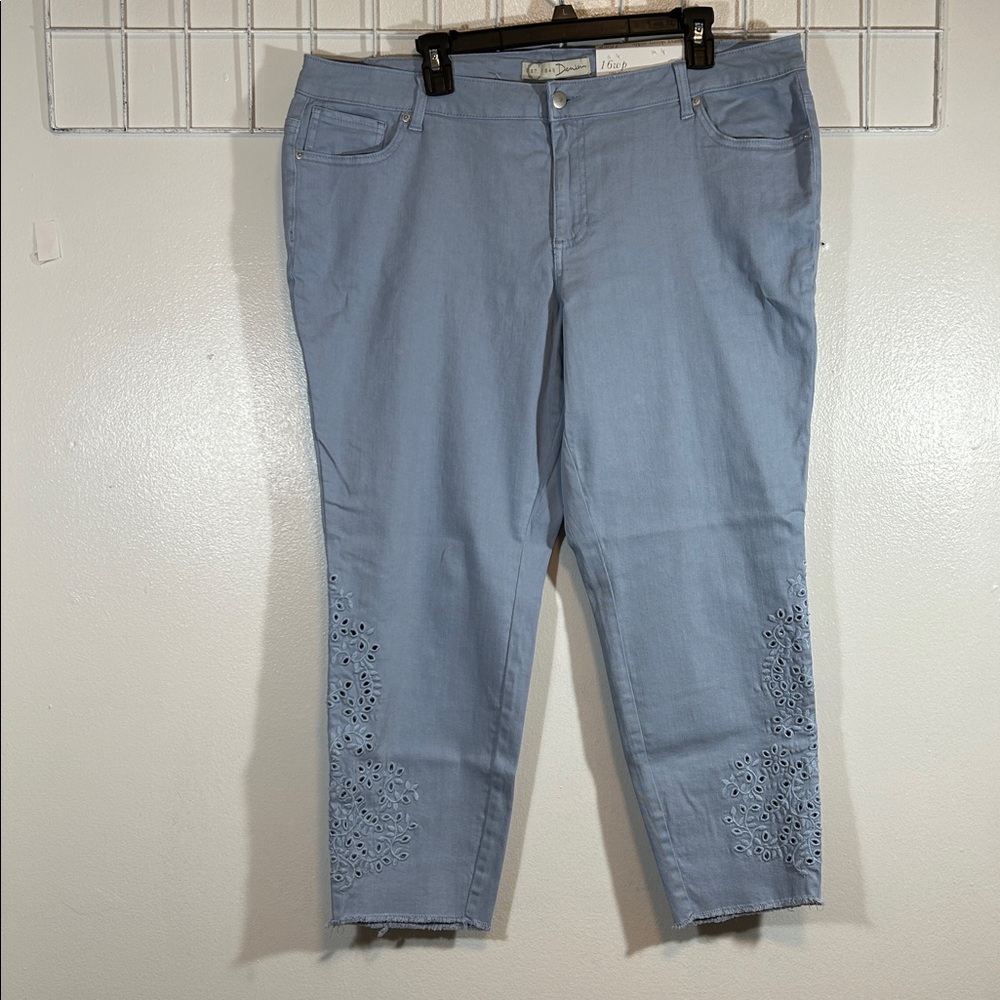 Cato Women 16WP C EST. 1946 Petite Capri Curvy Skinny Cutout‎ Floral Jeans 1159 - Picture 11 of 12
